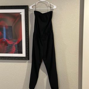 Black strapless jumper